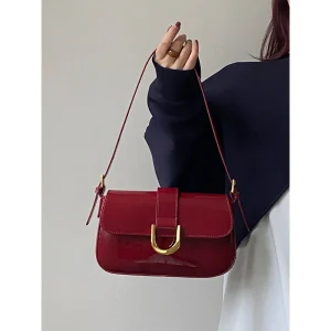 2025 New Luxury Women's Bag, Vintage Wine Red, Horse Hoof Buckle, Fashionable Handheld, Underarm, Shoulder, and Crossbody Bag